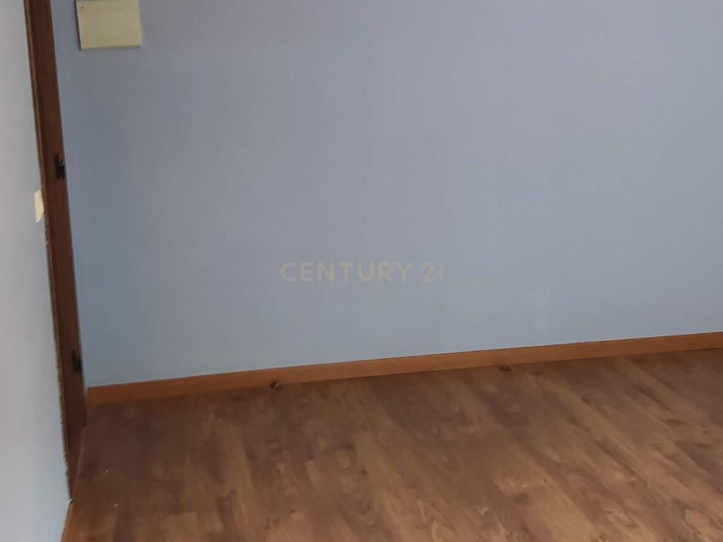 Casa Rústica com 10 Quartos e Elevador em Cáceres - Image 34