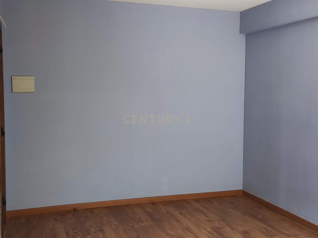 Casa Rústica com 10 Quartos e Elevador em Cáceres - Image 30