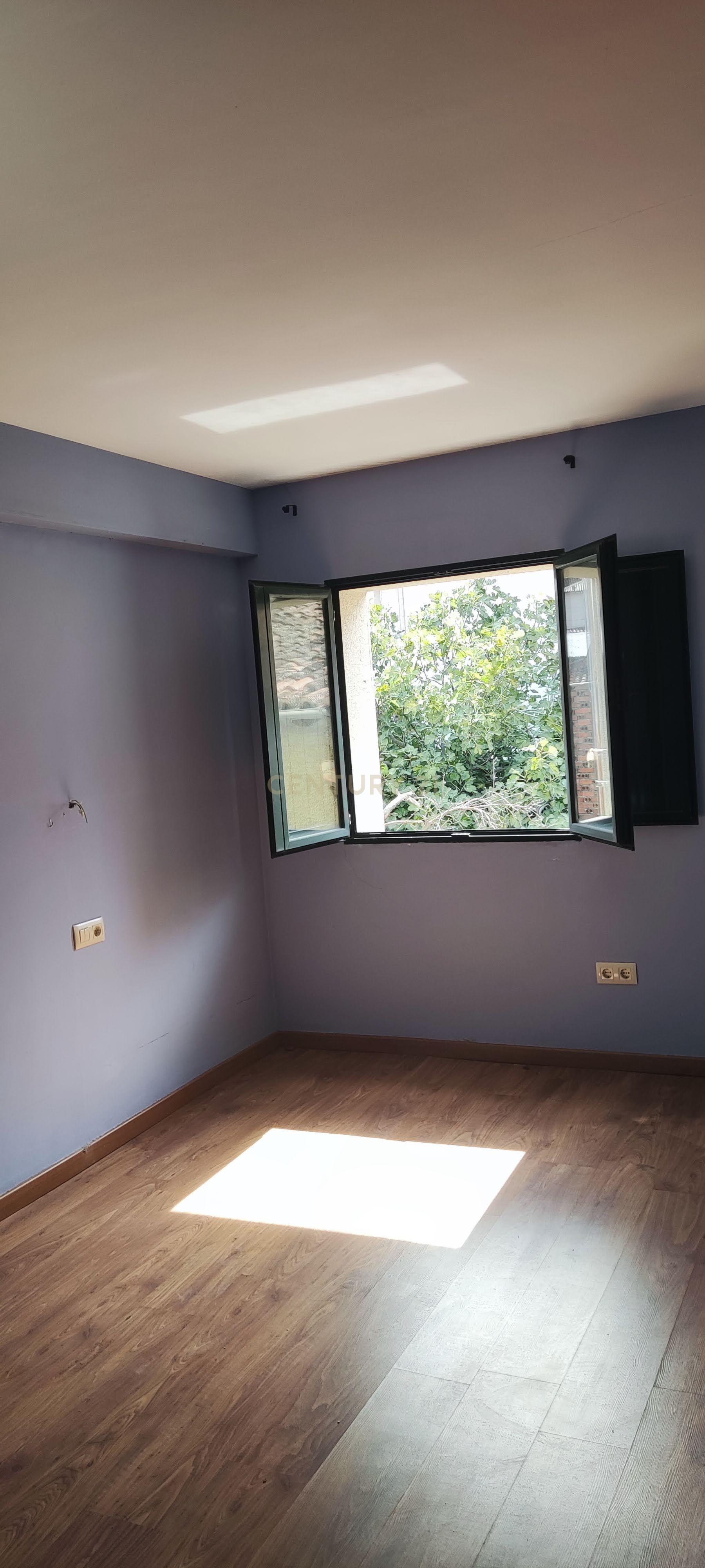 Casa Rústica com 10 Quartos e Elevador em Cáceres - Image 35