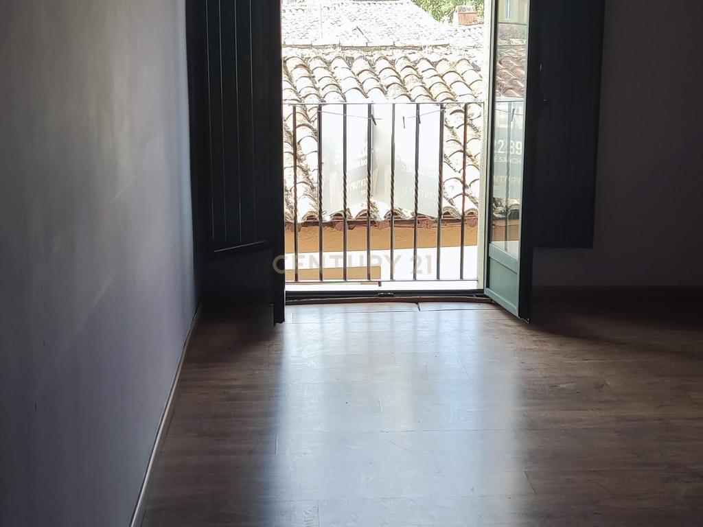 Casa Rústica com 10 Quartos e Elevador em Cáceres - Image 52