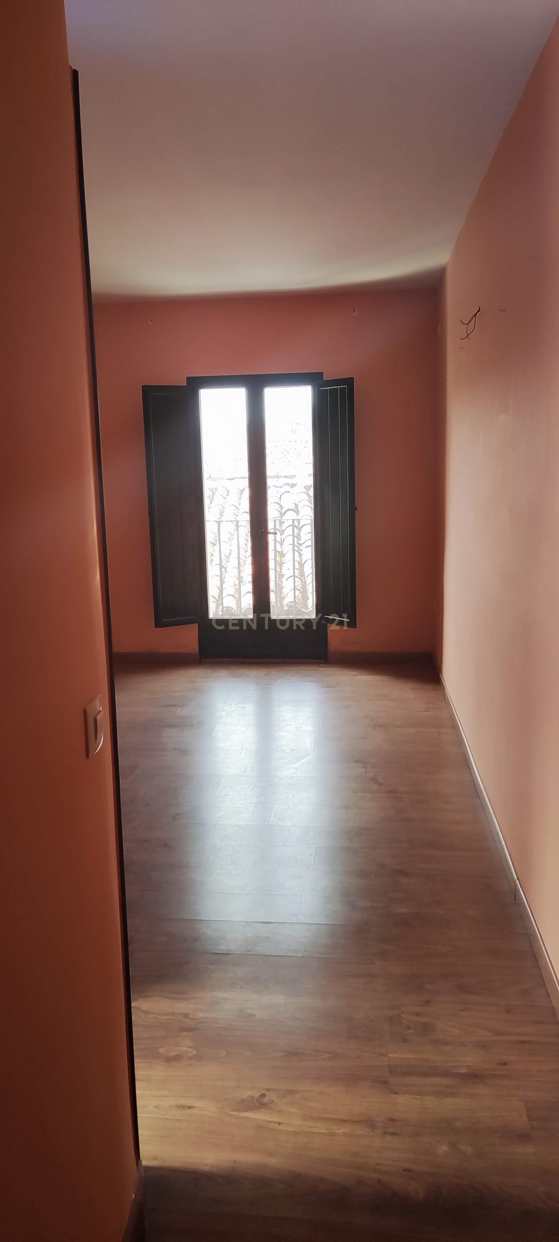 Casa Rústica com 10 Quartos e Elevador em Cáceres - Image 44