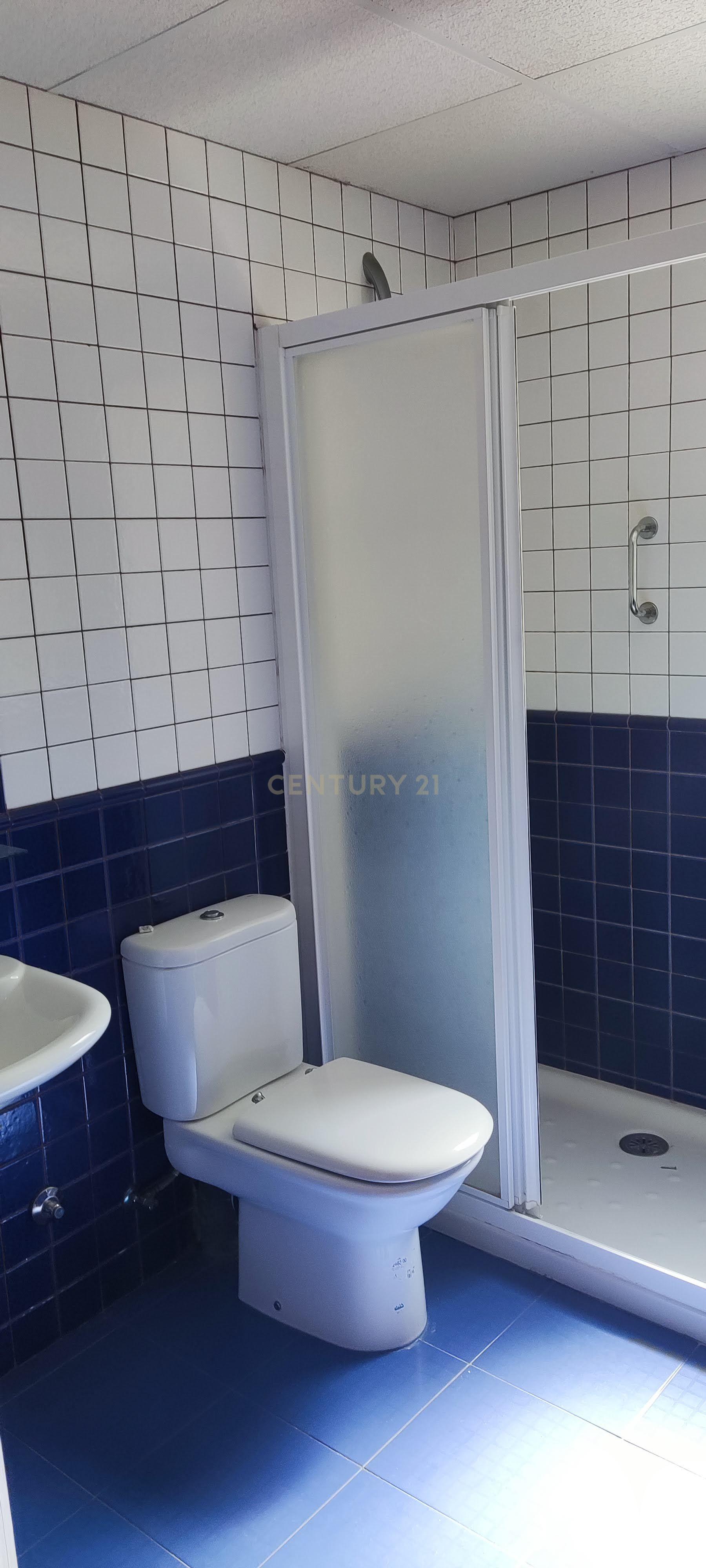 Casa Rústica com 10 Quartos e Elevador em Cáceres - Image 46
