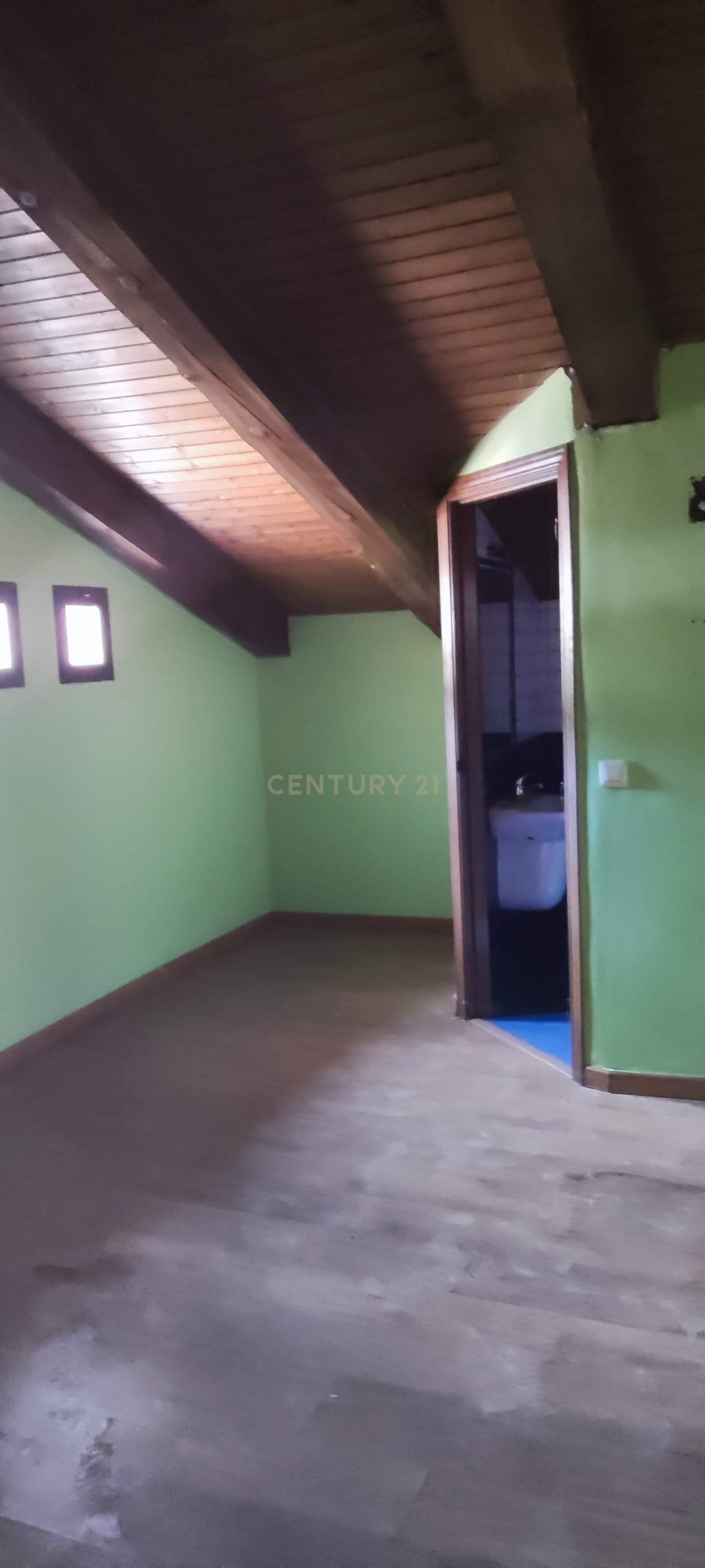 Casa Rústica com 10 Quartos e Elevador em Cáceres - Image 60