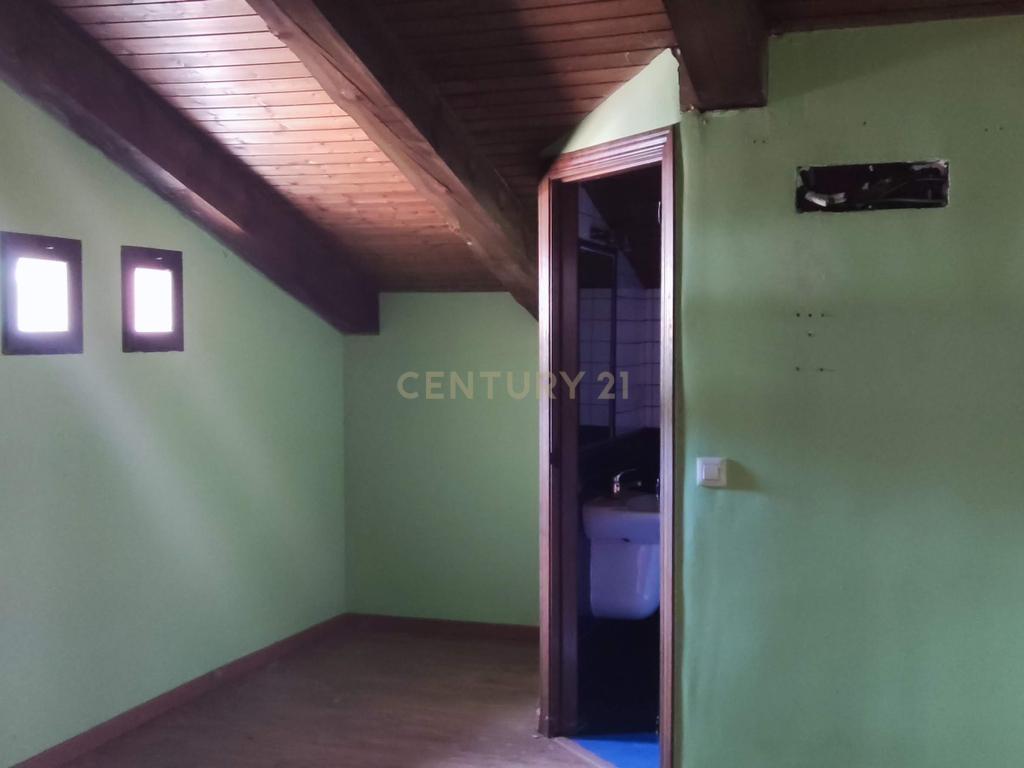 Casa Rústica com 10 Quartos e Elevador em Cáceres - Image 56