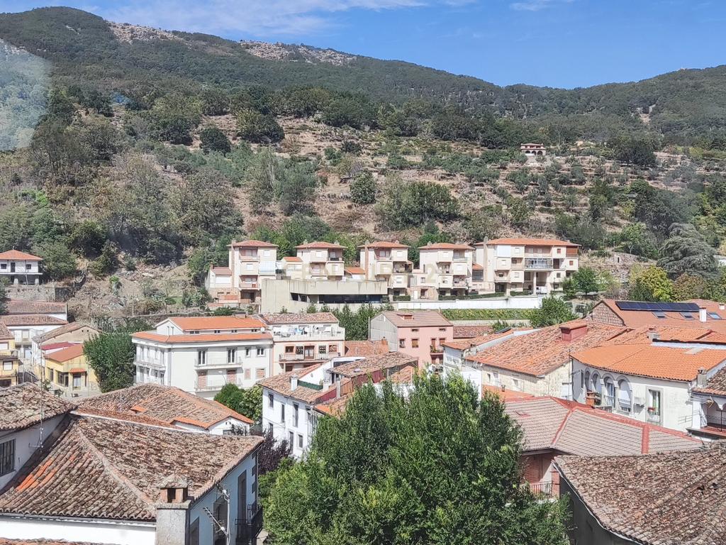 Casa Rústica com 10 Quartos e Elevador em Cáceres - Image 76