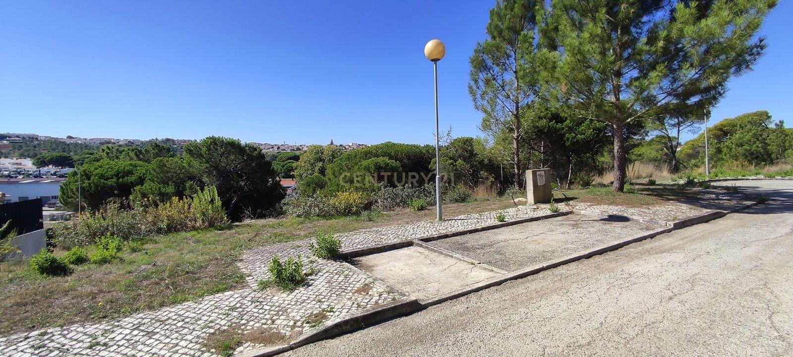 Land for sale in Sesimbra, Portugal — €90,000