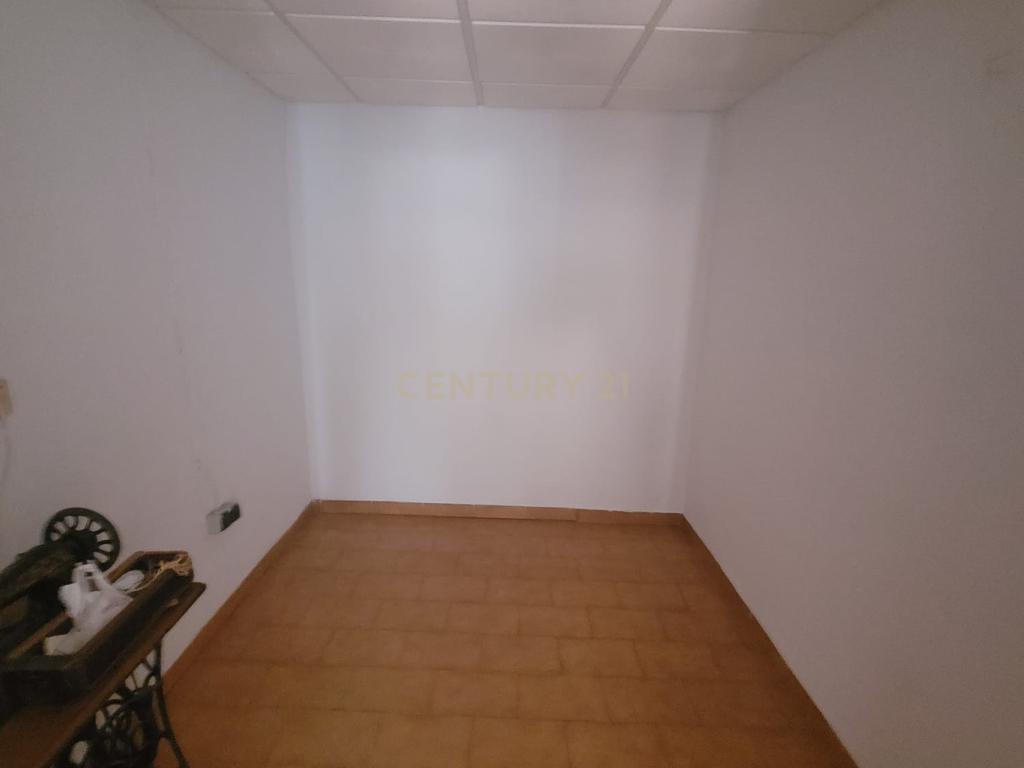 undefined - Image 29