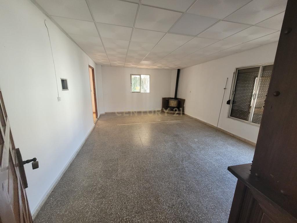undefined - Image 3