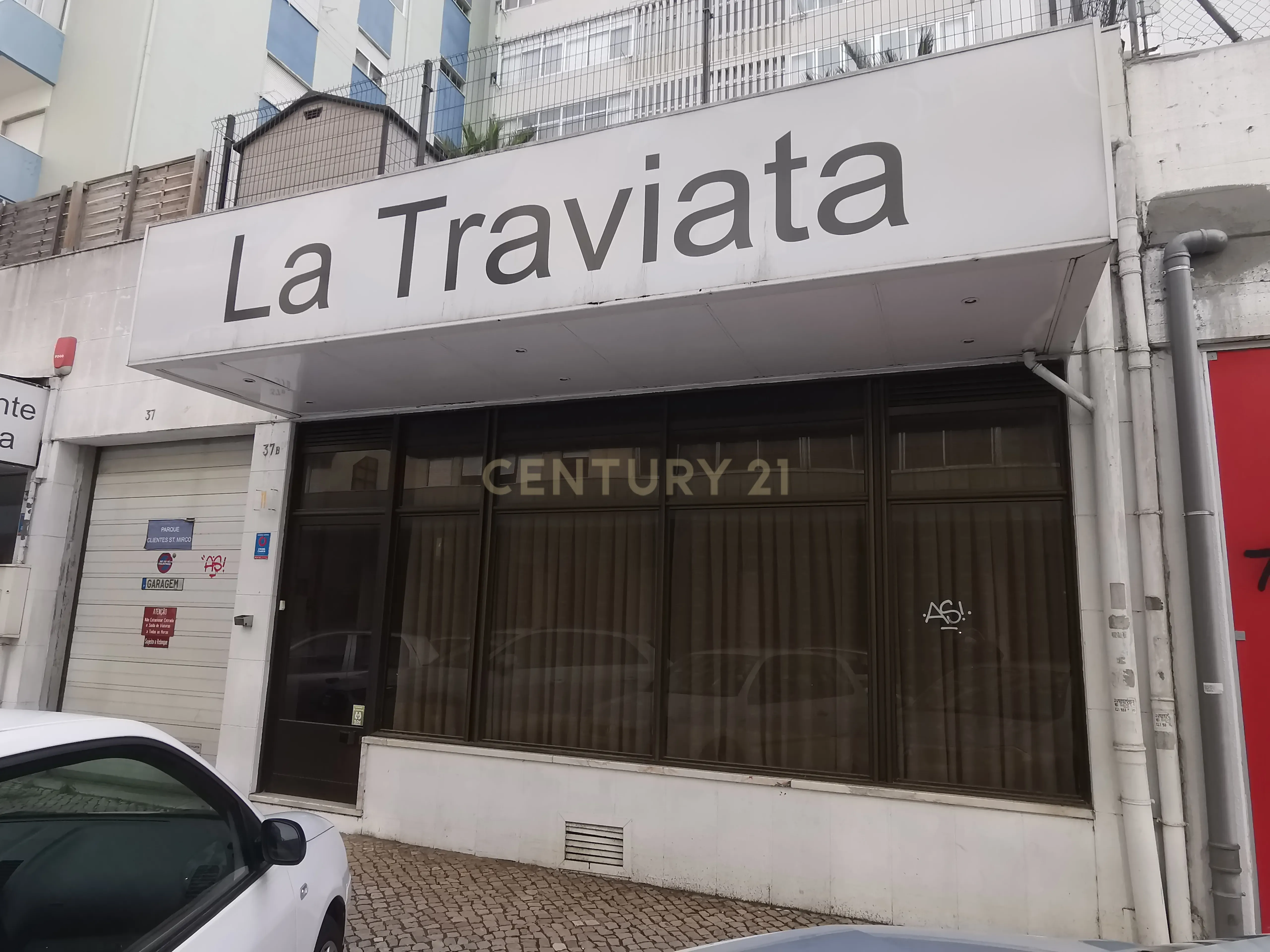 Vende se Restaurante típico - Equipado - Almada - Image 11