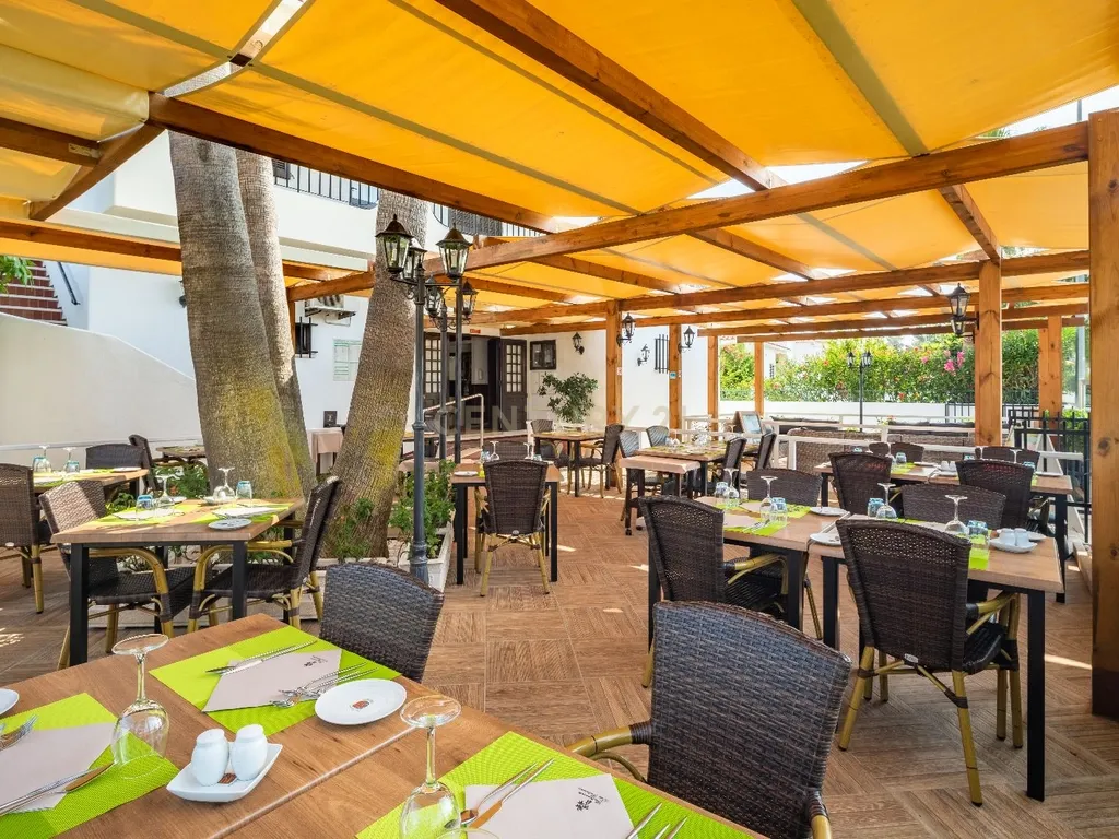 Habitação com Restaurante e Terreno a 500m da praia - Albufeira - Image 19
