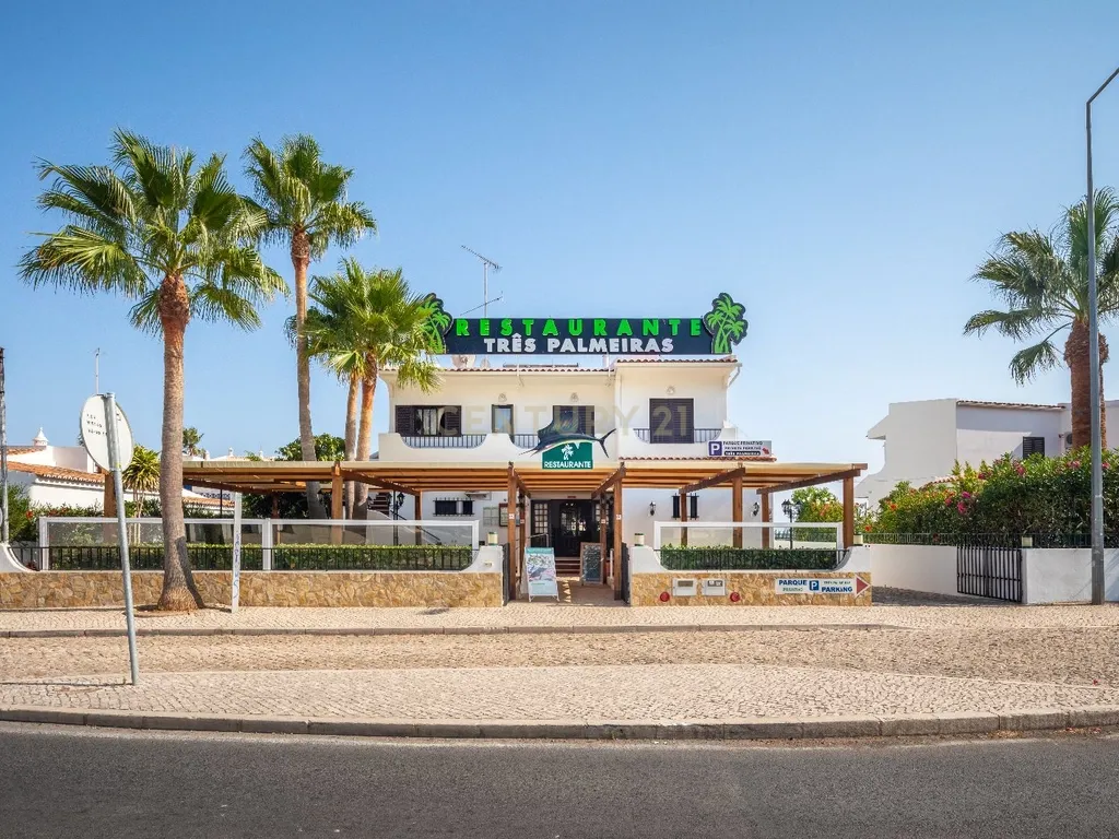 Habitação com Restaurante e Terreno a 500m da praia - Albufeira - Image 7