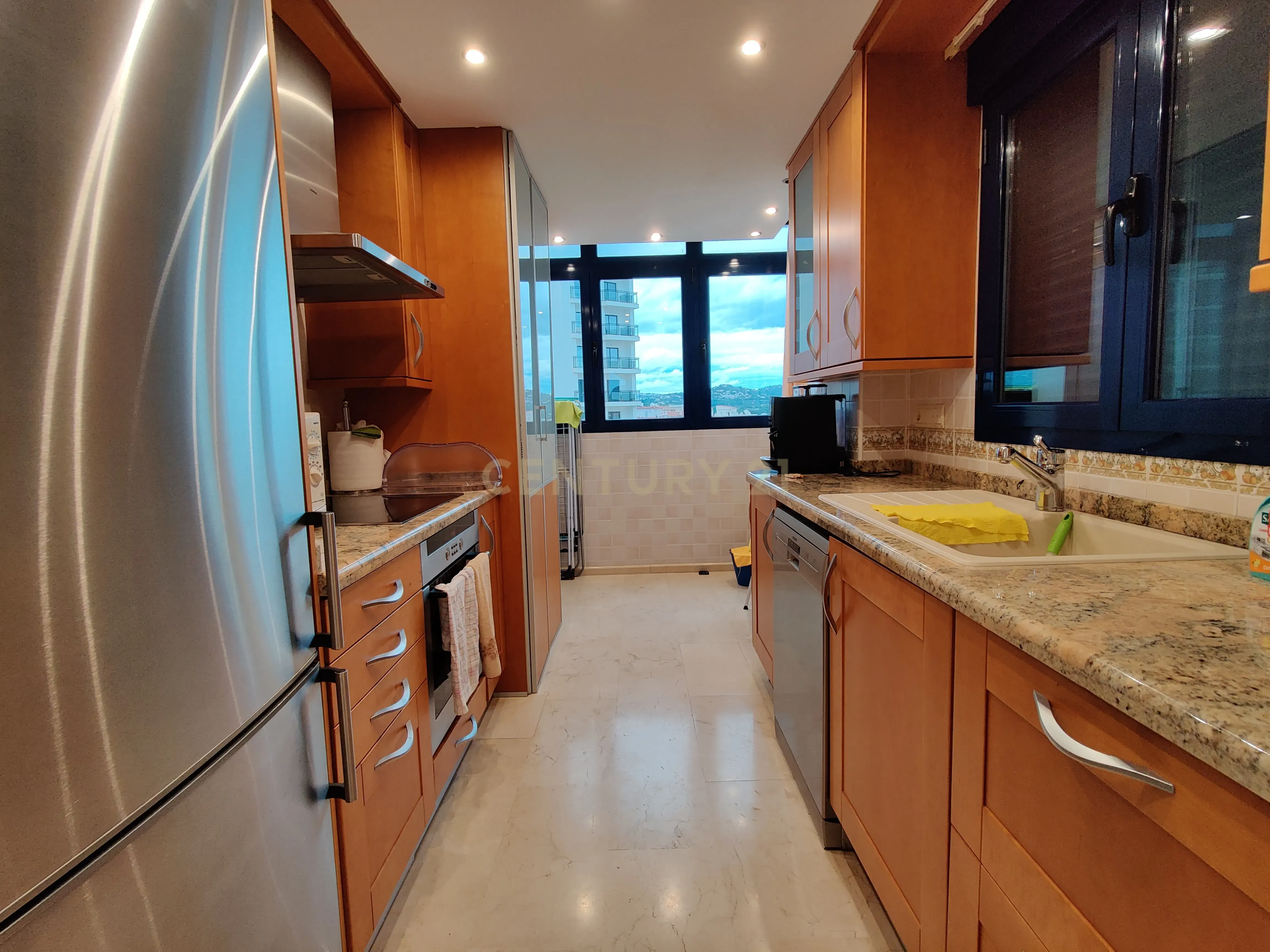 - Image 12