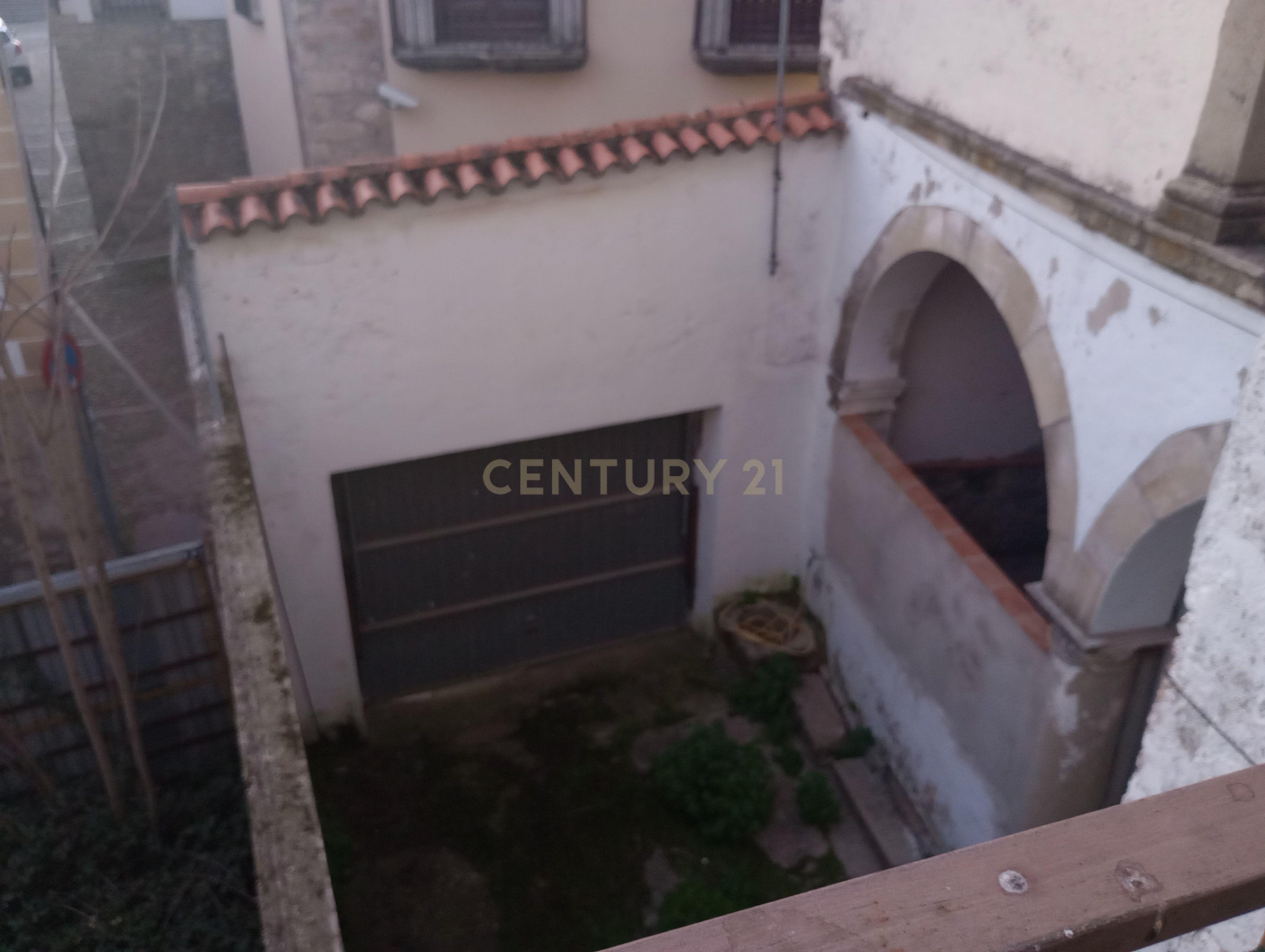 undefined - Image 4