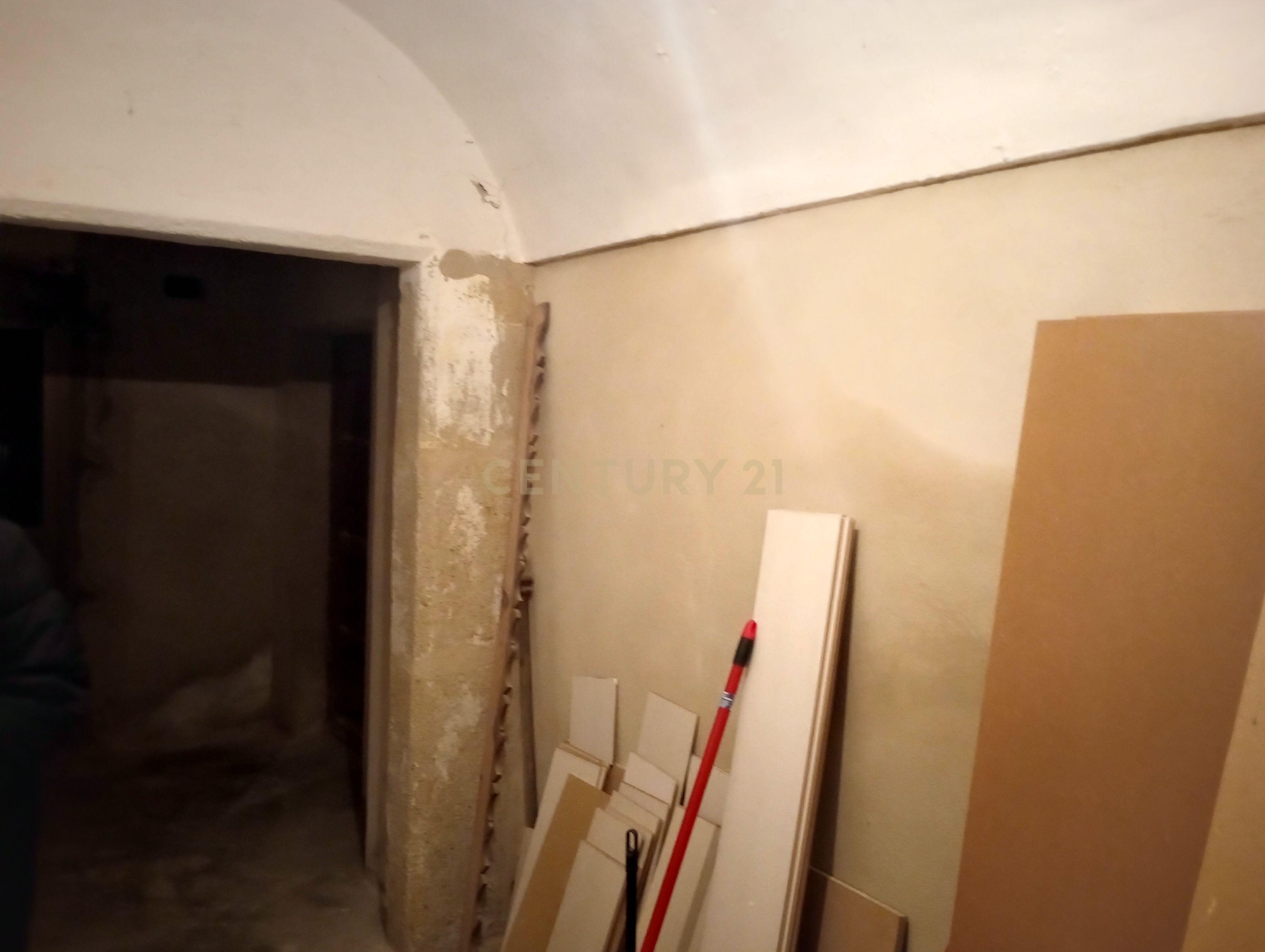 undefined - Image 41