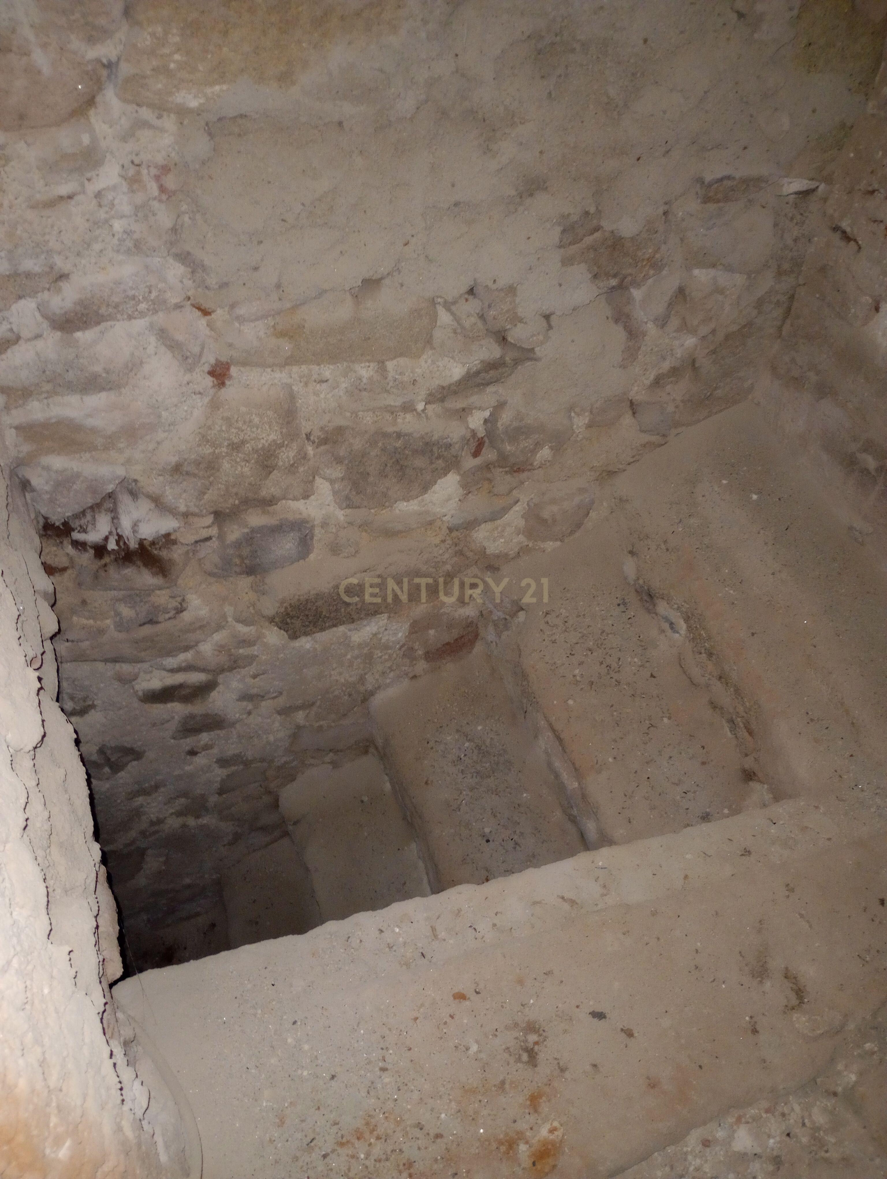 undefined - Image 8