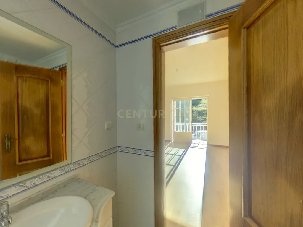 Arrendamento de Moradia T4 com piscina em Torres Vedras - Image 17