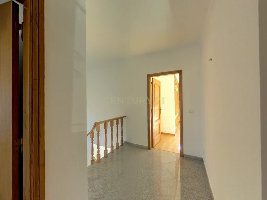 Arrendamento de Moradia T4 com piscina em Torres Vedras - Image 13