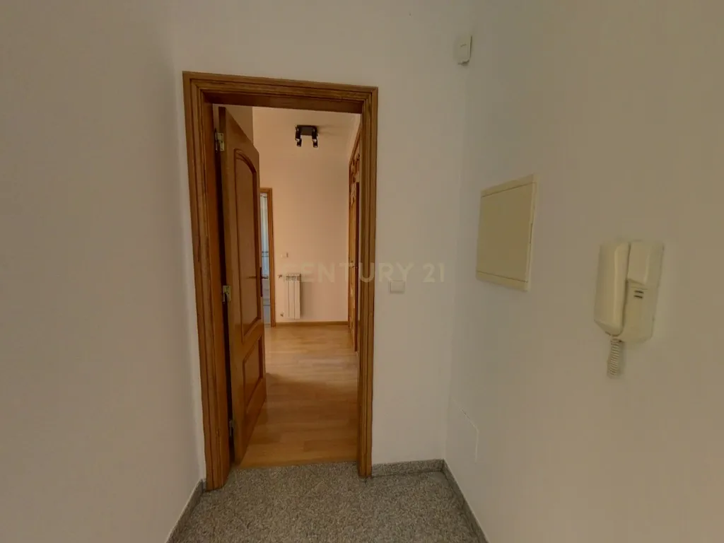 Arrendamento de Moradia T4 com piscina em Torres Vedras - Image 27