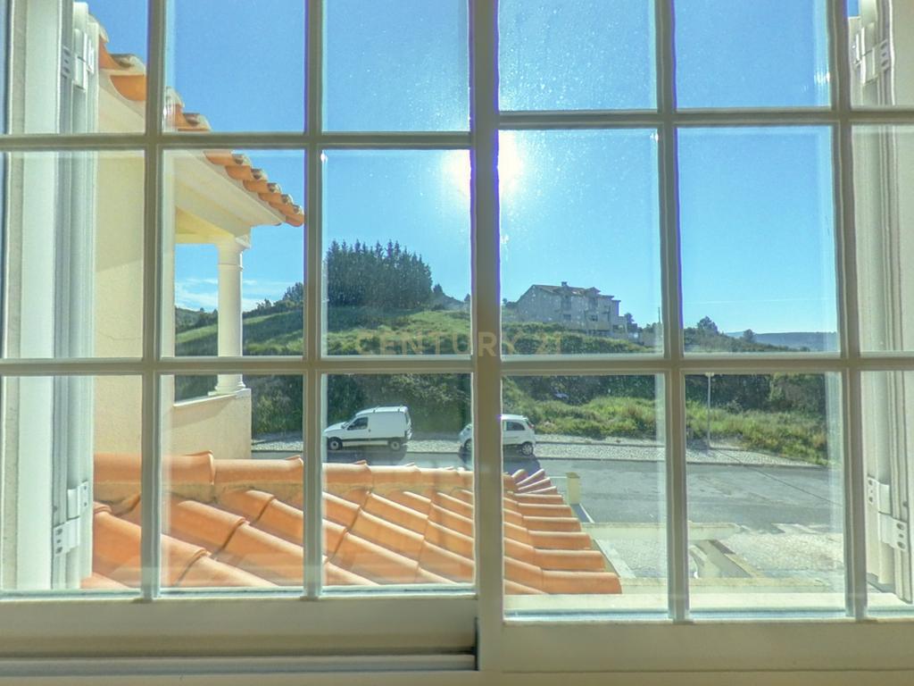 Arrendamento de Moradia T4 com piscina em Torres Vedras - Image 35