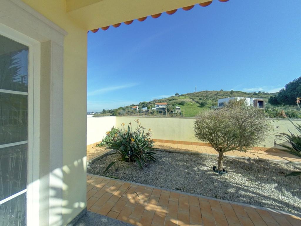 Arrendamento de Moradia T4 com piscina em Torres Vedras - Image 42