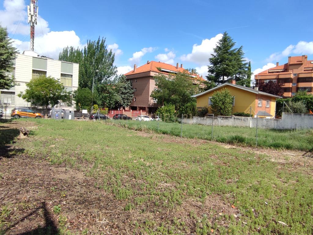 undefined - Image 2