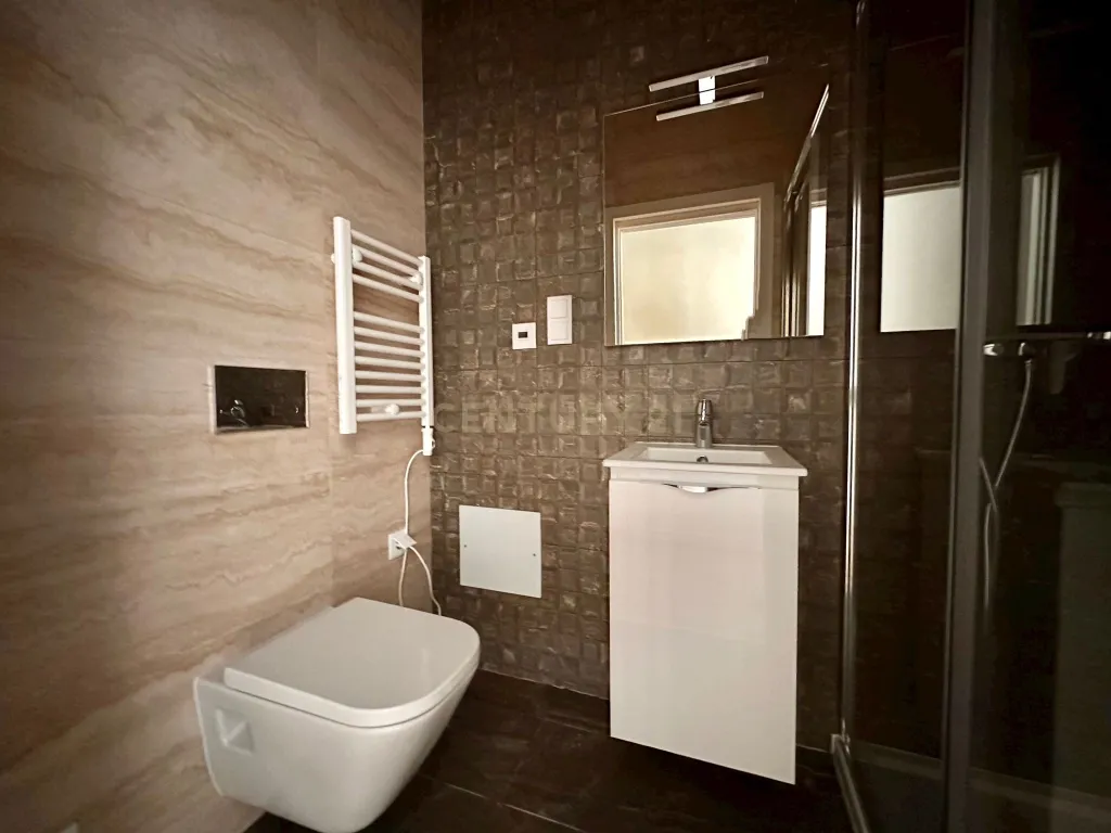 NOVO! Apartamento T4 em Portimão, Algarve - Image 16