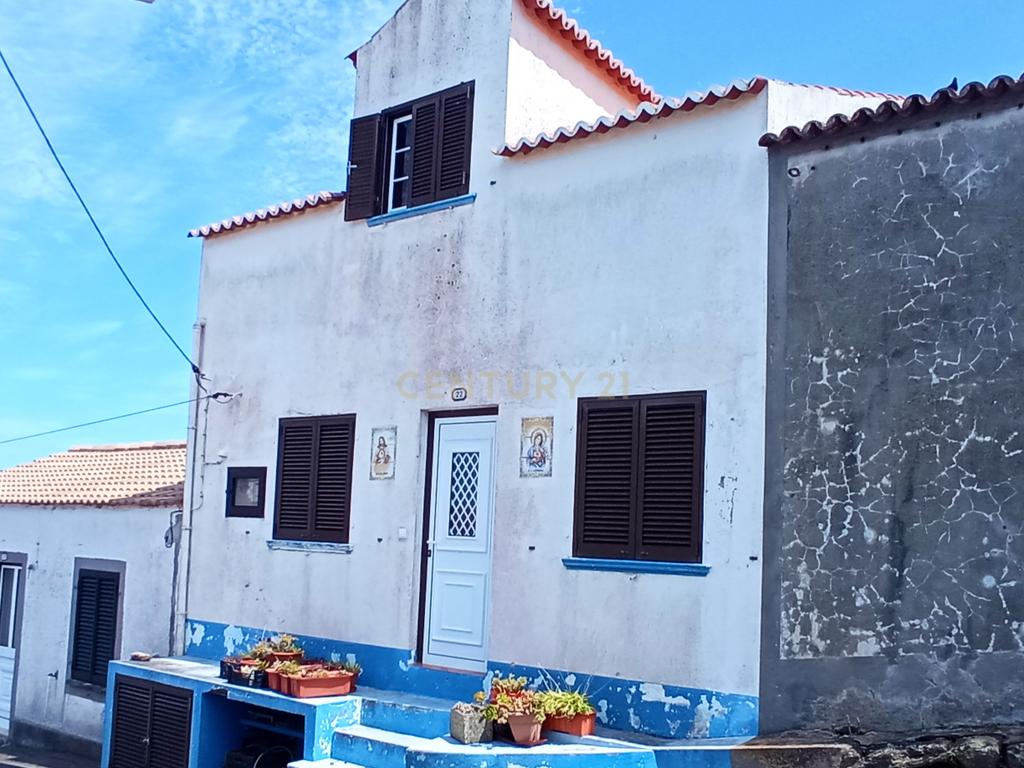 Moradia T3 em Santa Cruz da Graciosa. - Image 1