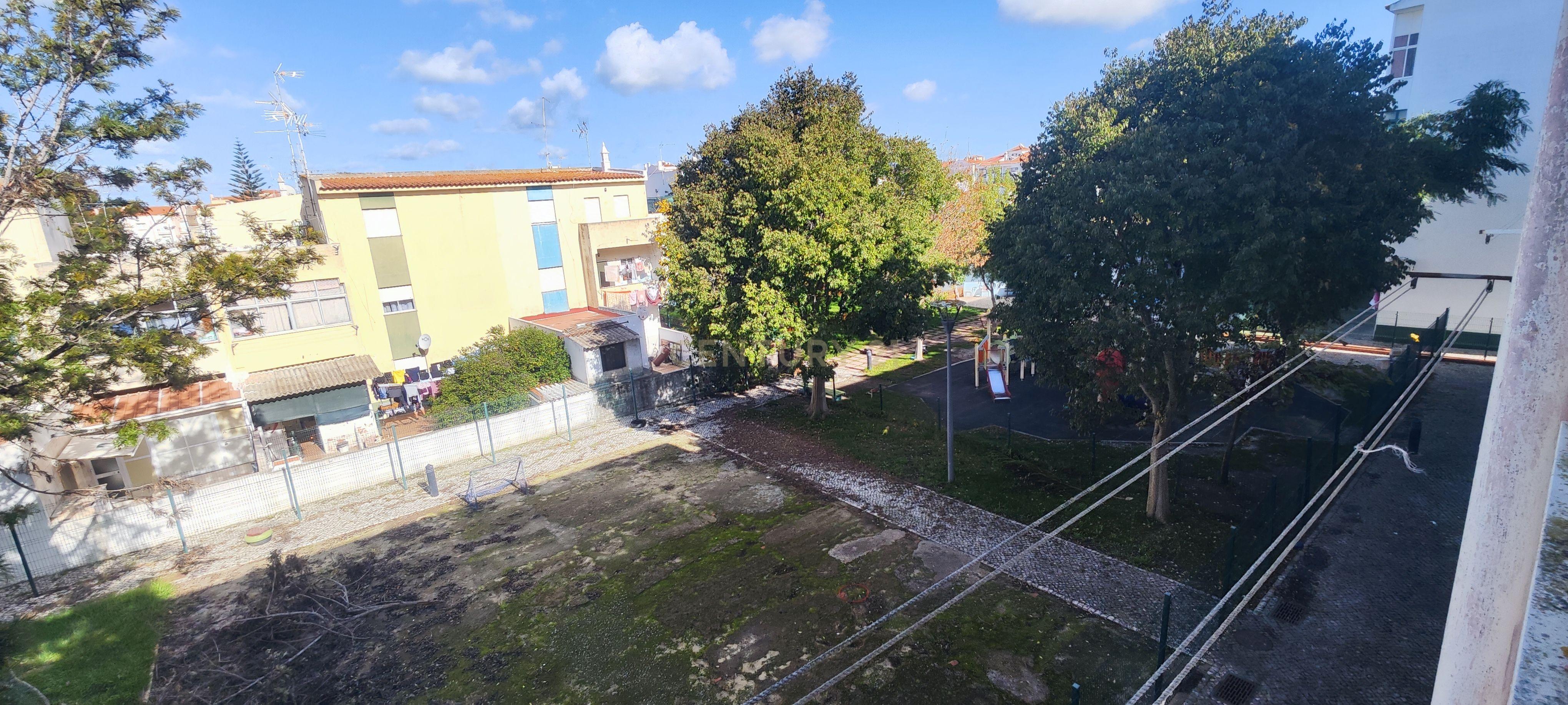 Apartamento T3 em Vila Real de Santo António - Image 13