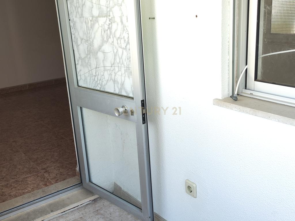 Apartamento T3 em Vila Real de Santo António - Image 7