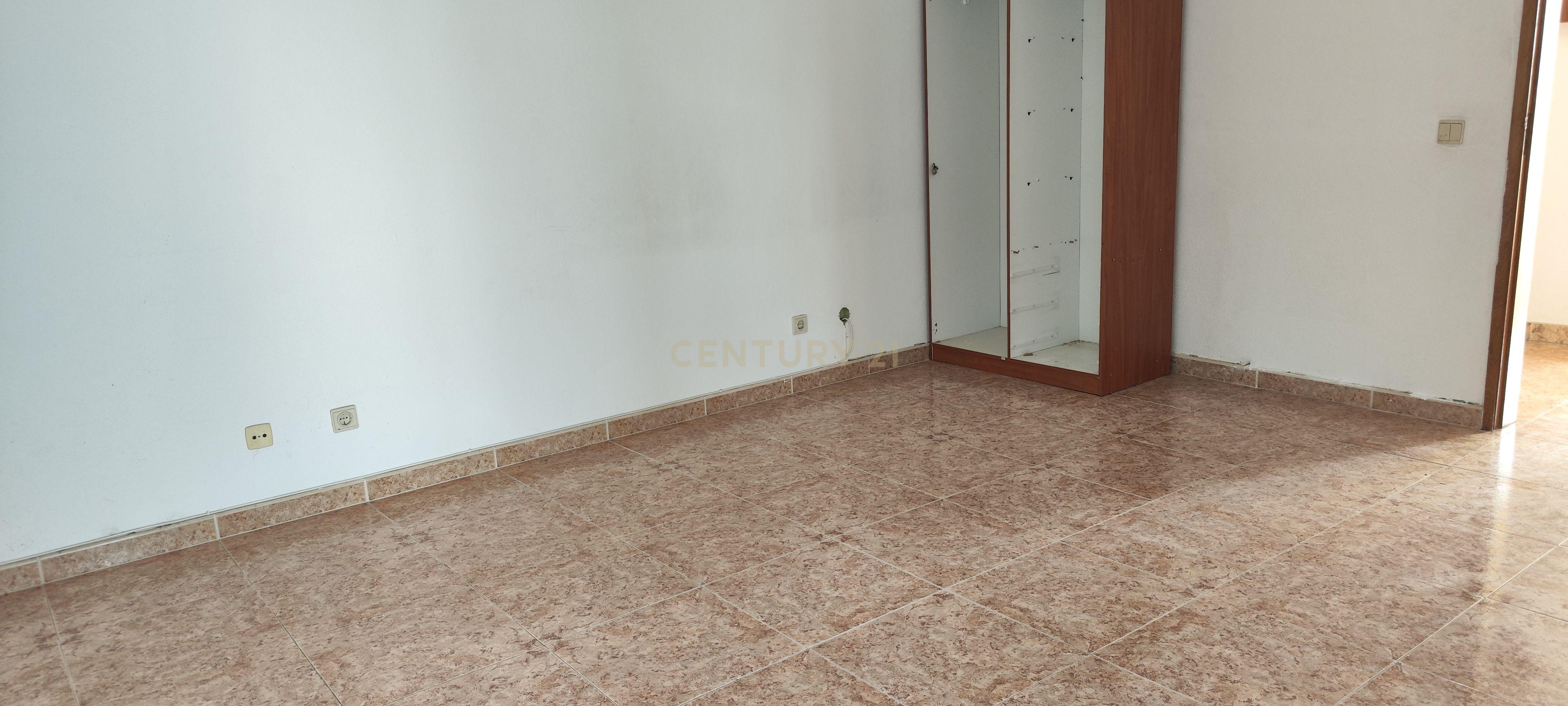 Apartamento T3 em Vila Real de Santo António - Image 16