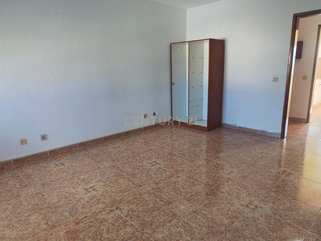 Apartamento T3 em Vila Real de Santo António - Image 17