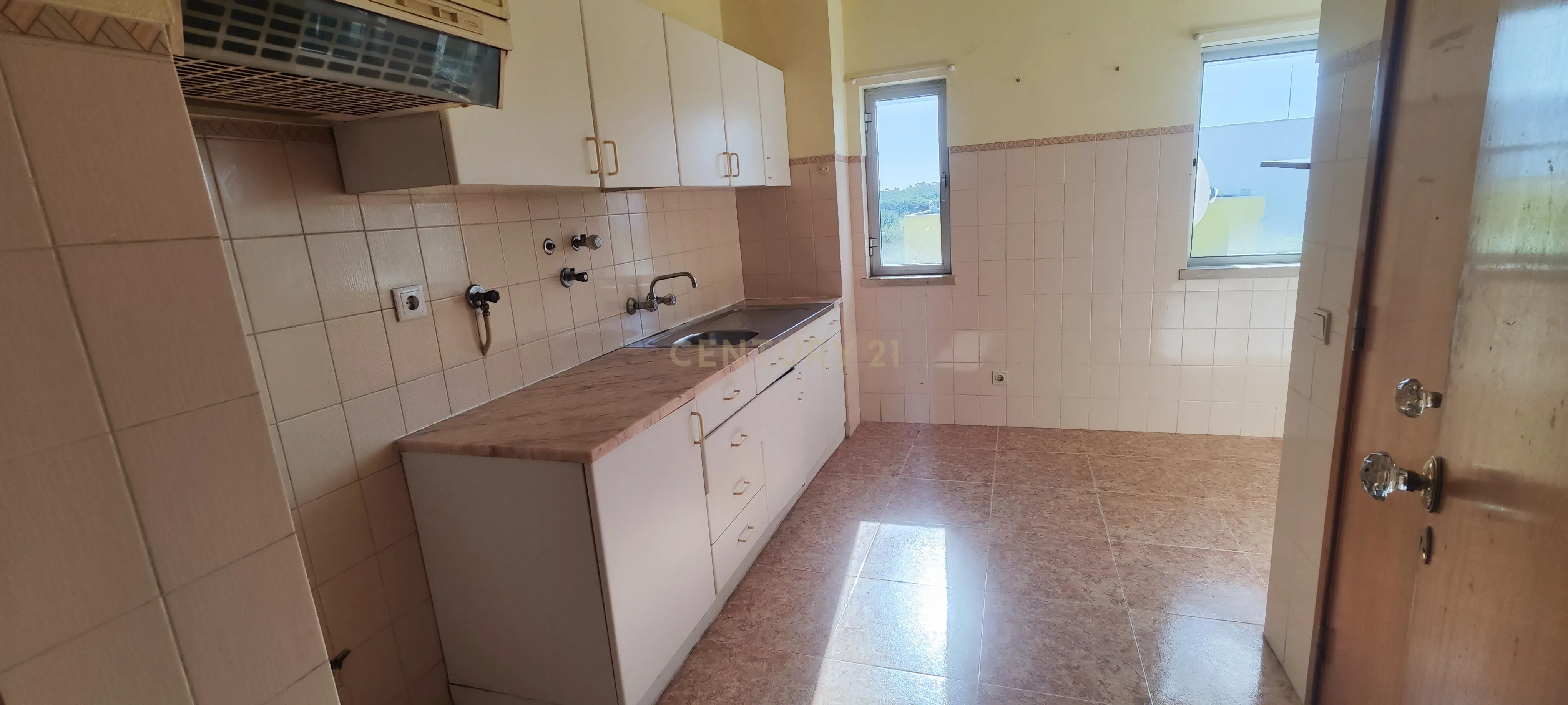 Apartamento T3 em Vila Real de Santo António - Image 1
