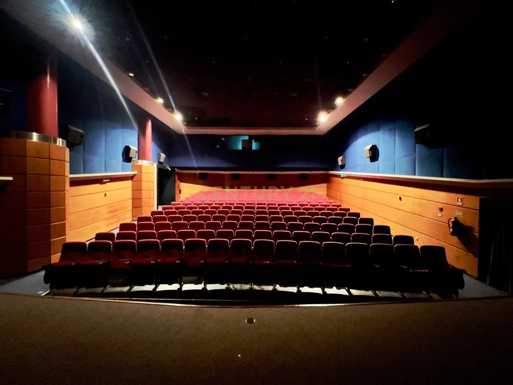 Excelente negocio sala de cine teatro Pombal shopping! - Image 10