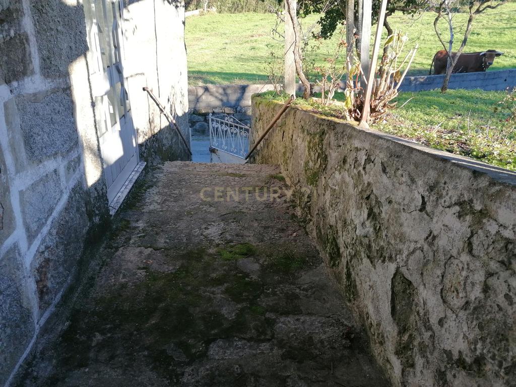 CASA RÚSTICA EM PEDRA I FELGUEIRAS (RESENDE) - Image 80