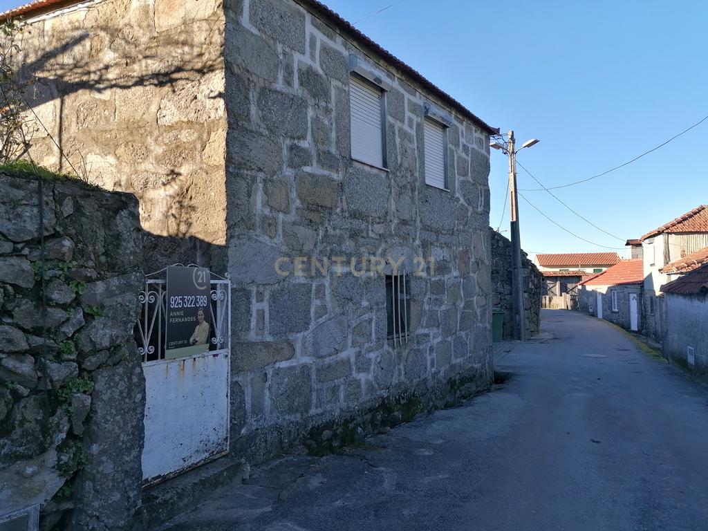 CASA RÚSTICA EM PEDRA I FELGUEIRAS (RESENDE) - Image 6