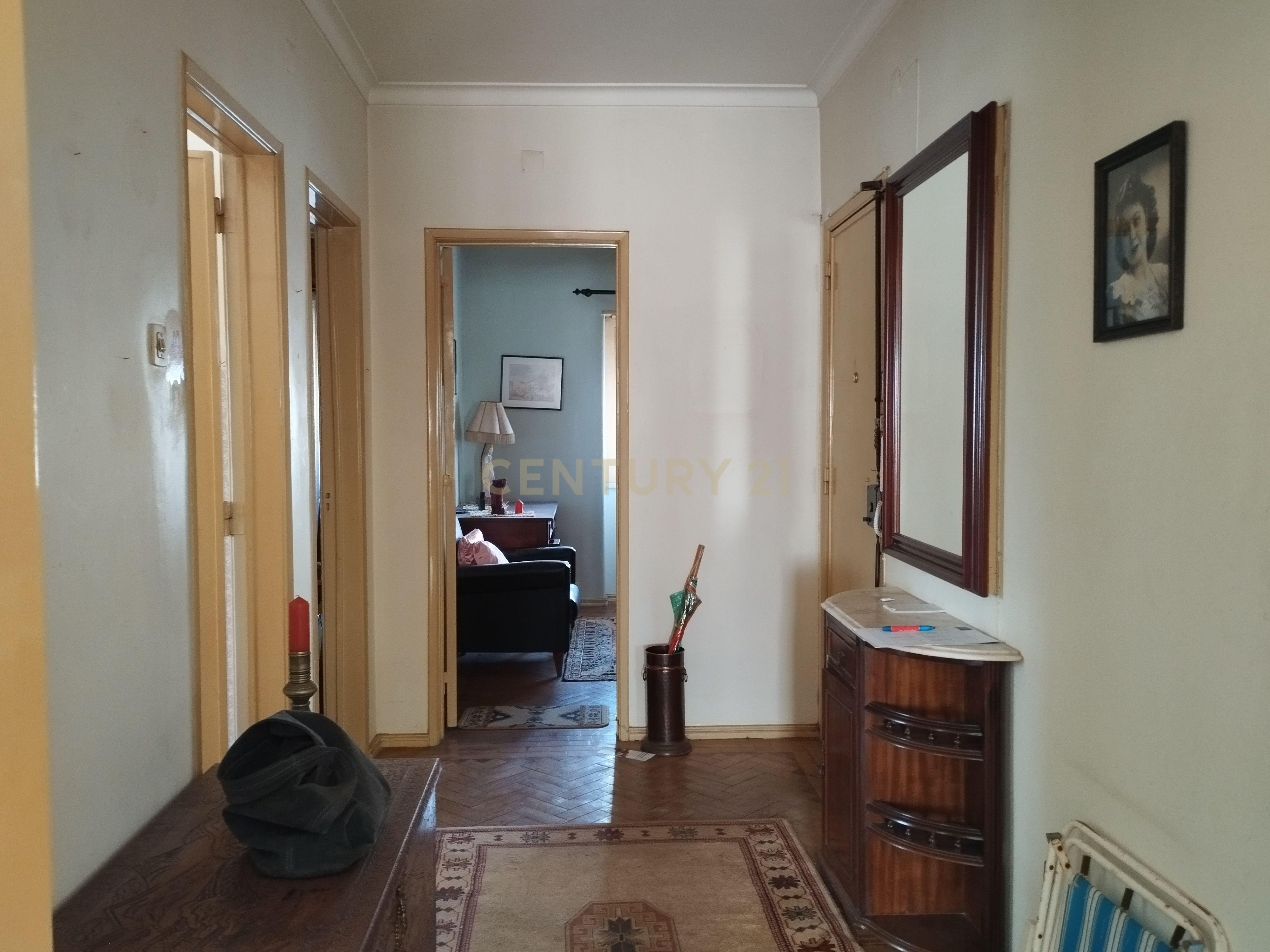 Apartamento T3 Queluz/Belas - Image 3