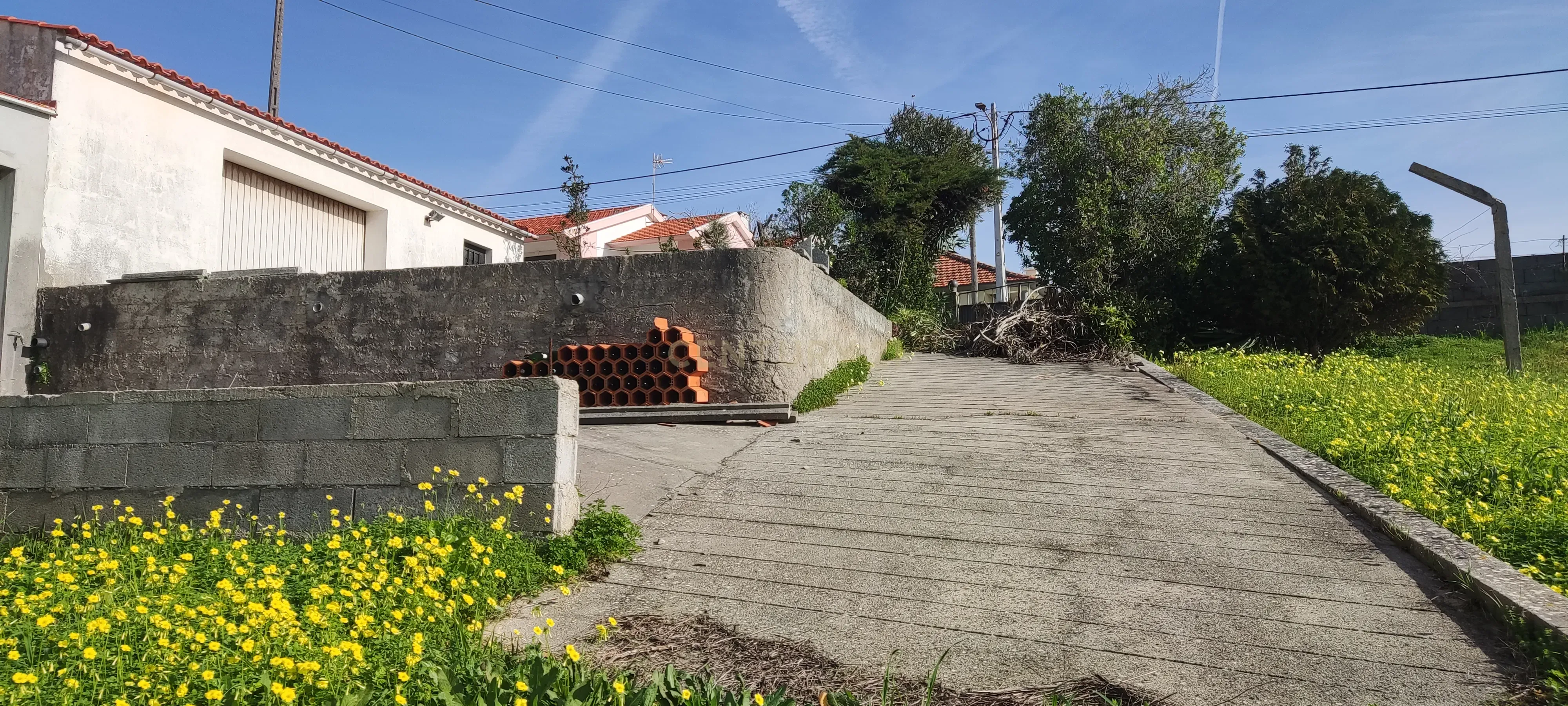 Terreno misto com viabilidade construtiva até 500m2 - Buarcos, Figueira da Foz - Image 6