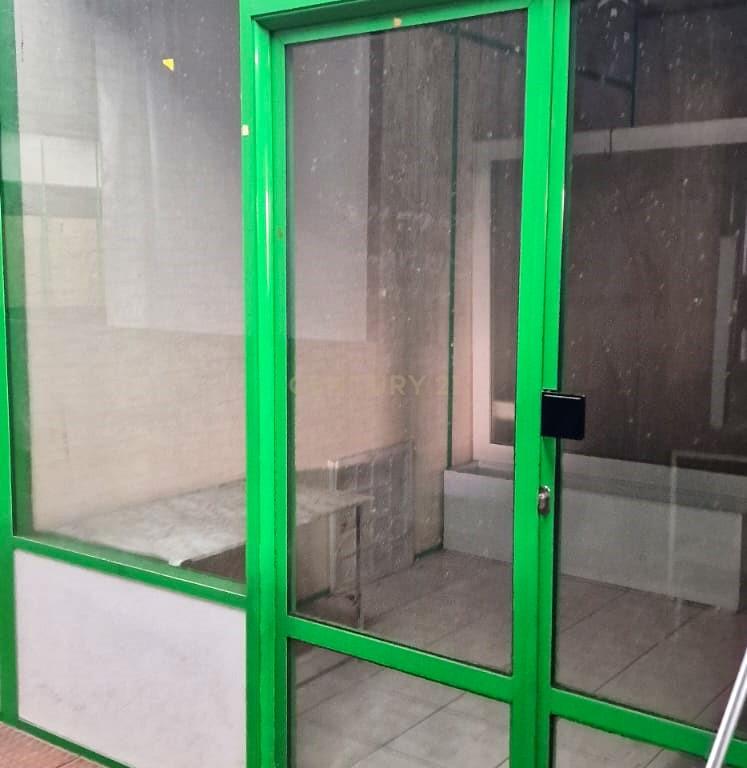 LOJA COMERCIAL OU BOX COM 17 M2 - Image 1