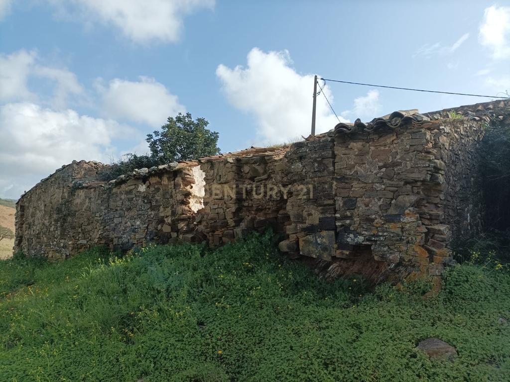 Terreno de 2.3 HA com casa antiga de 127 m2 para reconstrução, S.B. Messines, Silves - Image 12