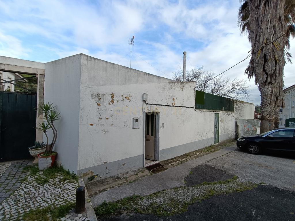 Terrenos em Apelação, Largo 1 de Maio, Loures - Image 6