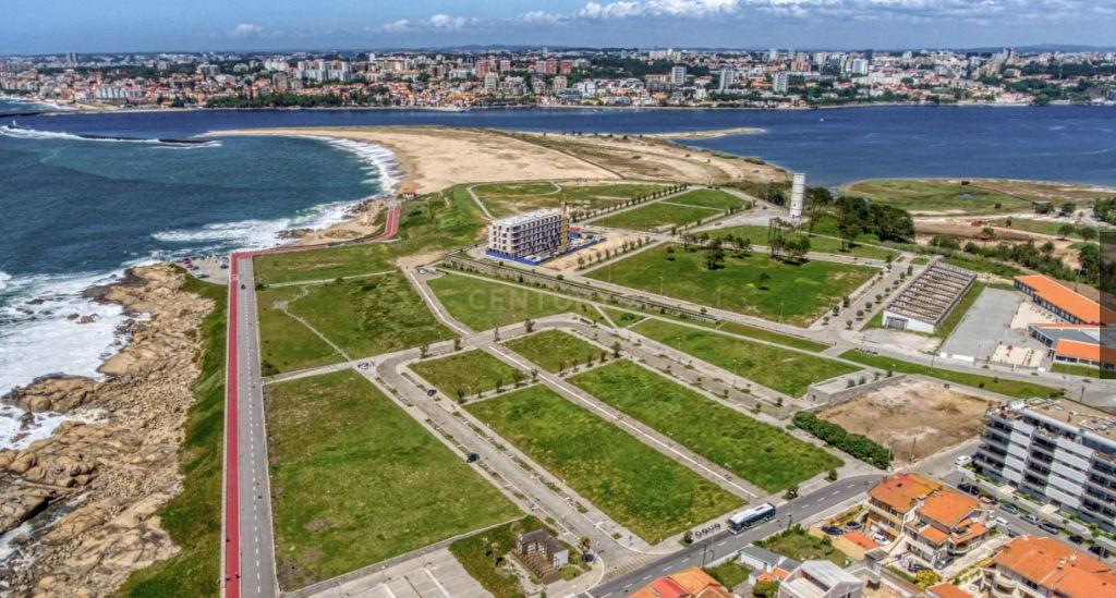 APARTAMENTO T2 - 3o ANDAR SECA DO BACALHAU - VILA NOVA DE GAIA - Image 24