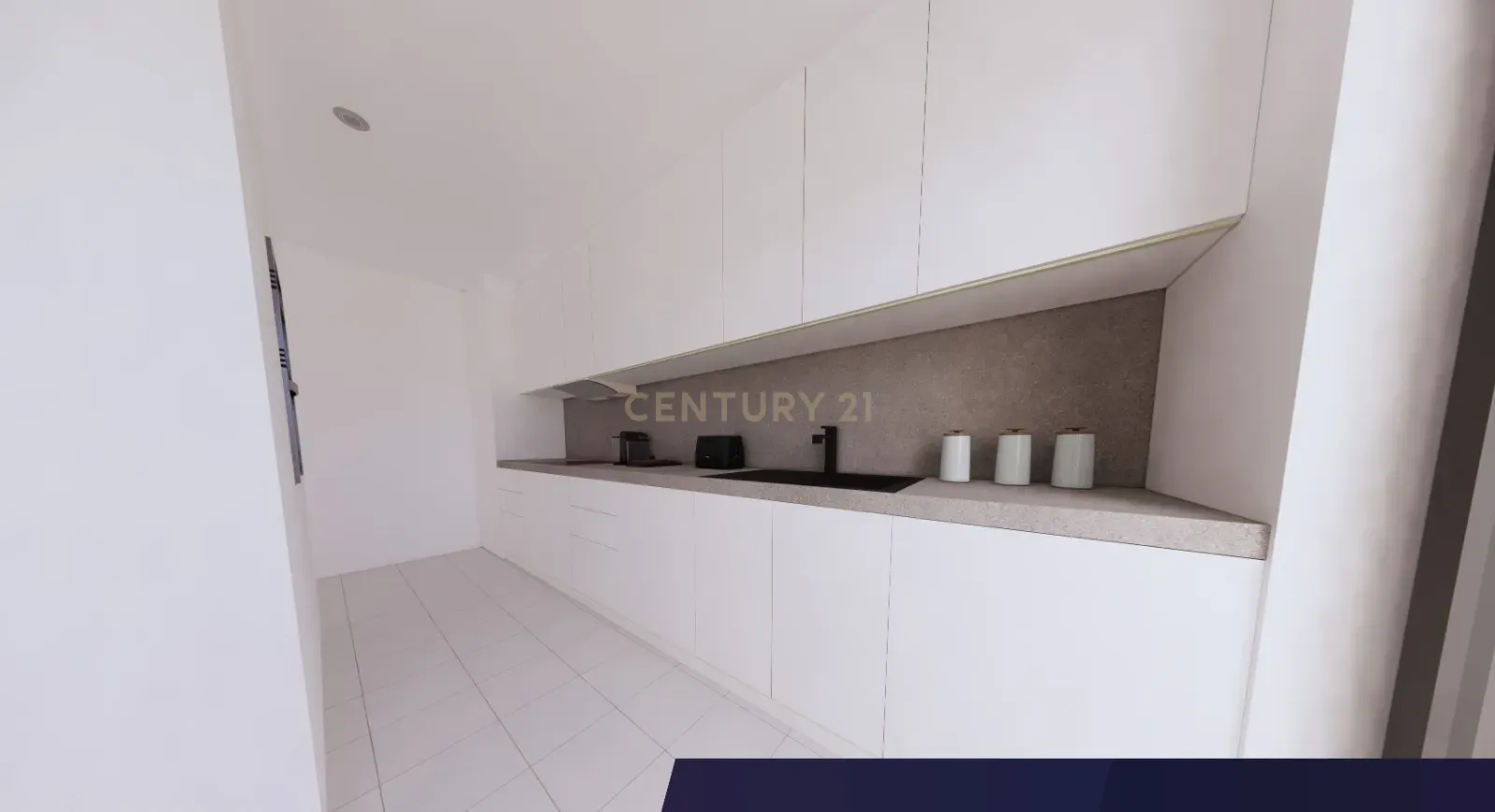 Apartamento T4 c/ parqueamento NOVO | Rio de Mouro - Image 1