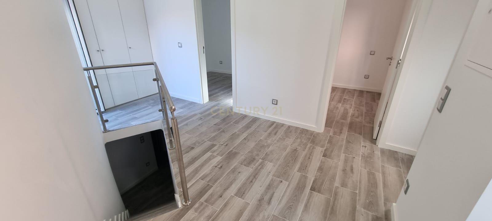 Moradia T2 com Logradouro em Sesimbra - Image 15