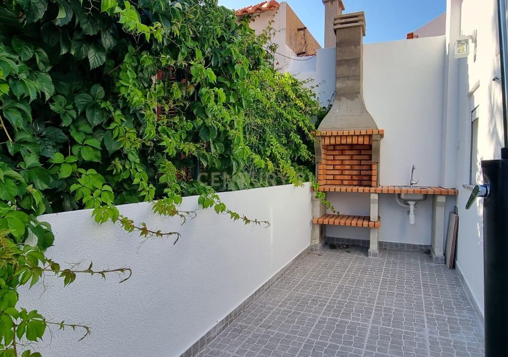 Moradia T2 com Logradouro em Sesimbra - Image 27