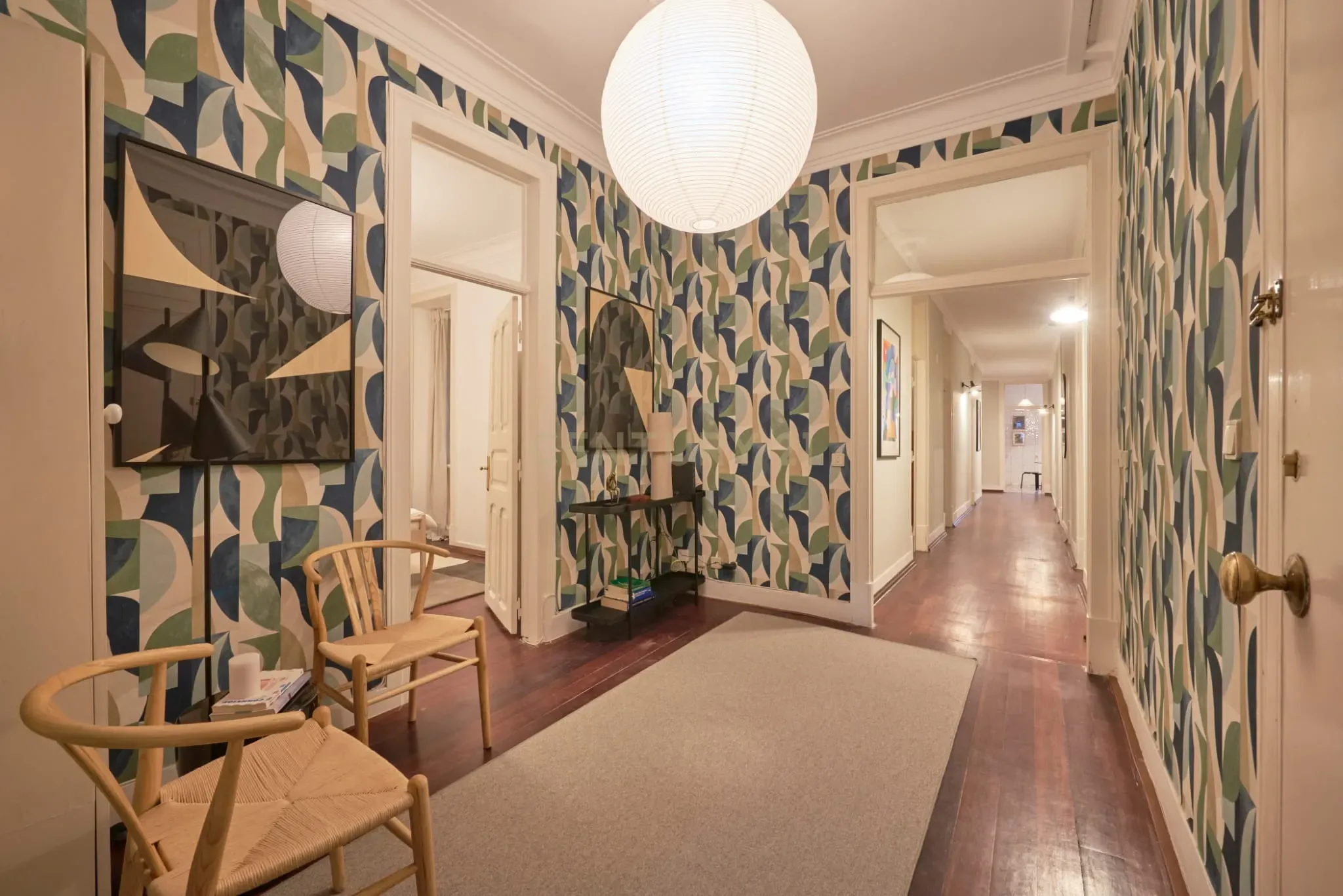 Apartamento com 11 quartos na Avenida António Augusto Aguiar - Avenidas Novas - Image 1