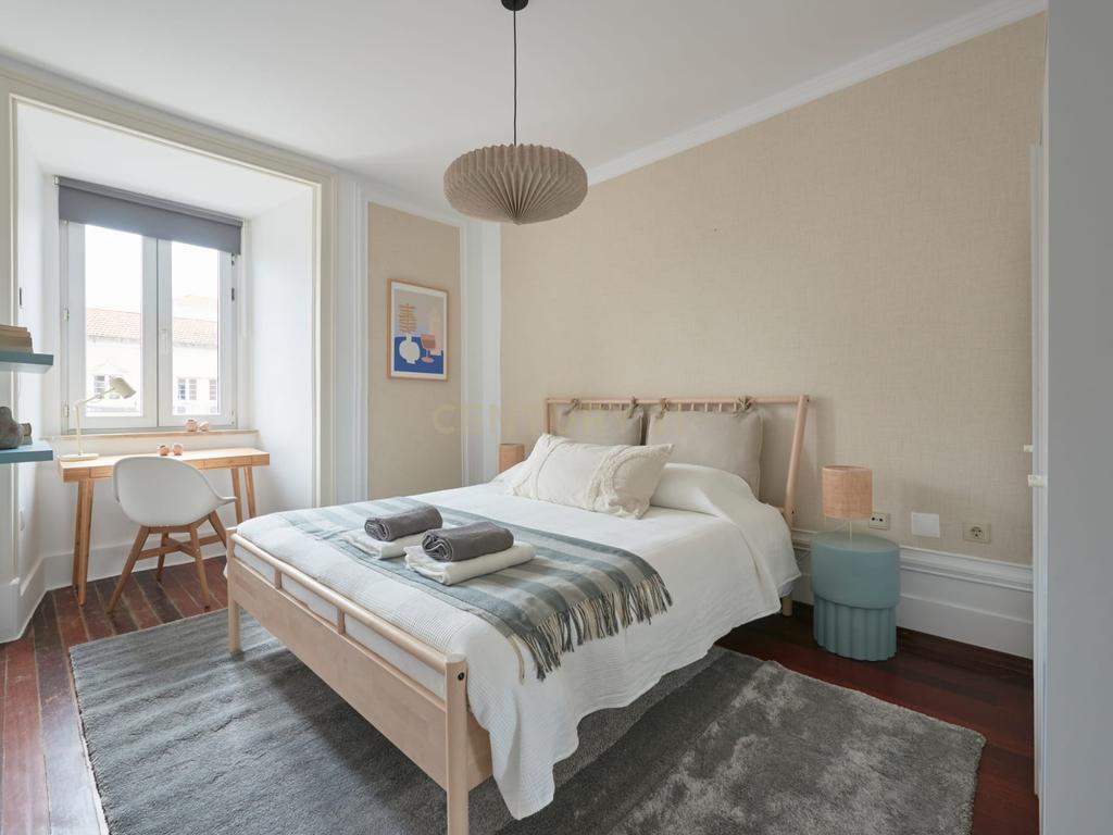 Apartamento com 11 quartos na Avenida António Augusto Aguiar - Avenidas Novas - Image 8