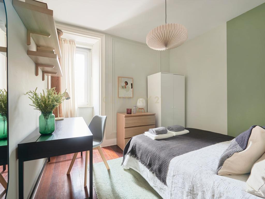 Apartamento com 11 quartos na Avenida António Augusto Aguiar - Avenidas Novas - Image 6