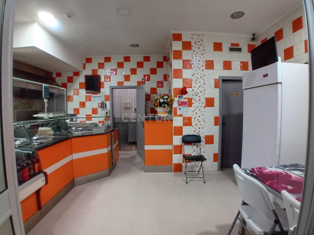 Espaço Comercial (Churrasqueira) Santo António da Charneca/ Barreiro - Image 6