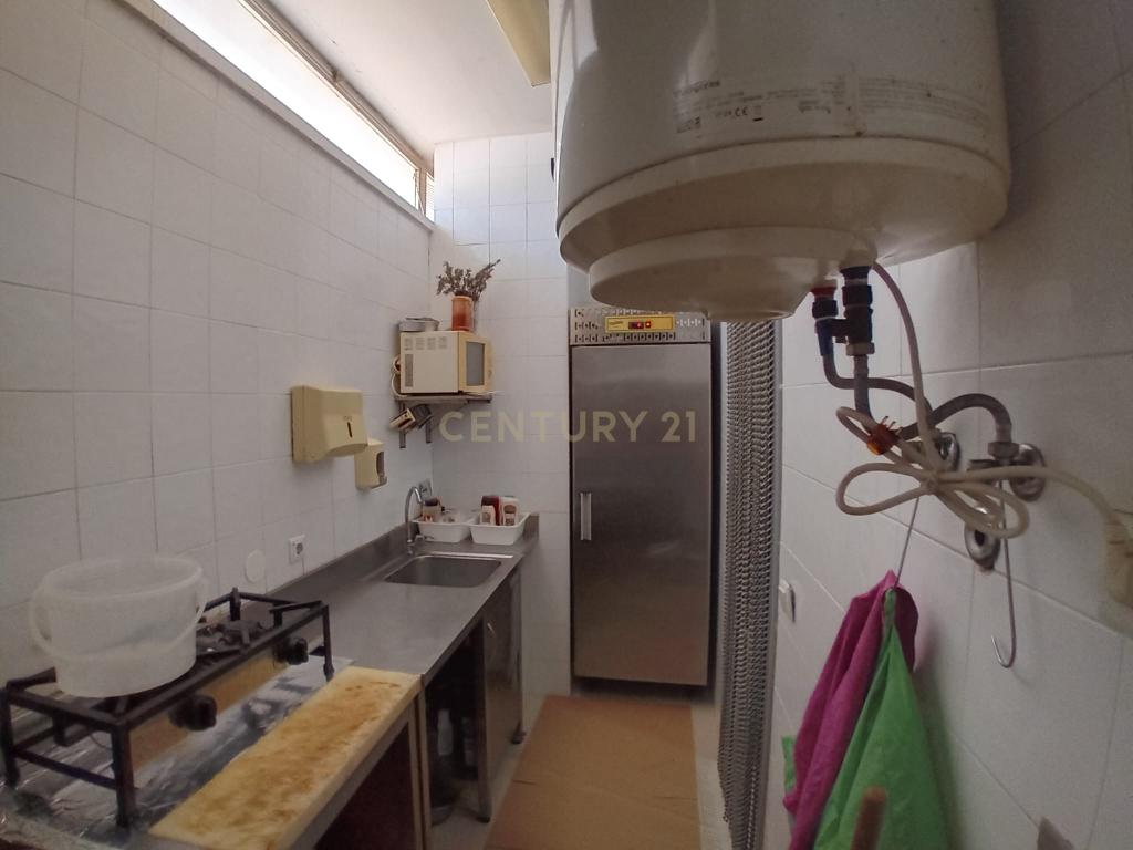 Espaço Comercial (Churrasqueira) Santo António da Charneca/ Barreiro - Image 21
