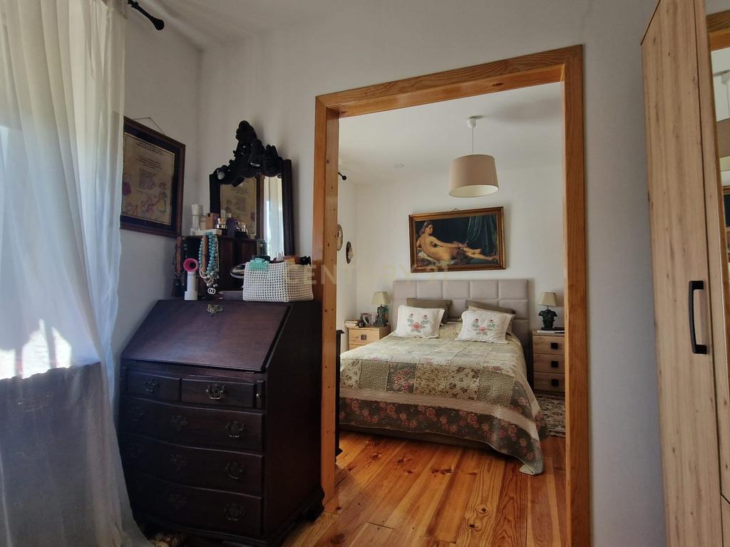 Moradia e lote de terreno  com 2.771 m2  | Barcarena - Image 2